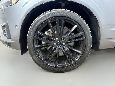 Used 2019 Volvo XC60 T8 R-Design w/ Advanced Package AWD/4WD image 41