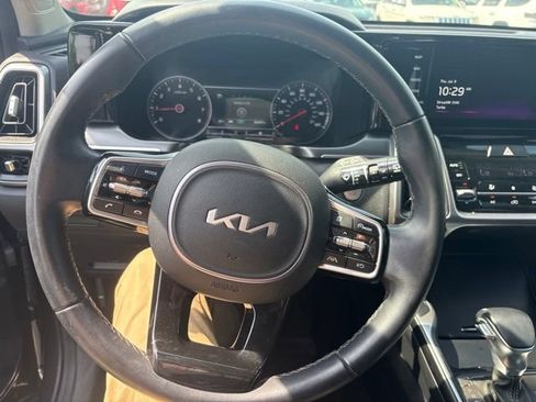 Used 2023 Kia Sorento S FWD image 26