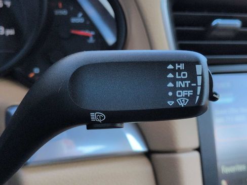 Used 2013 Porsche 911 Carrera w/ Bose Audio Pkg image 25