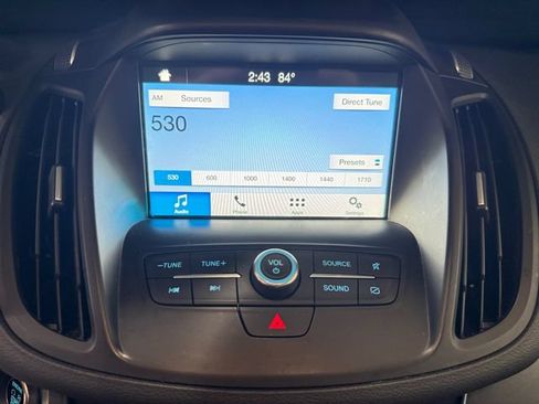 Used 2019 Ford Escape SE FWD image 5