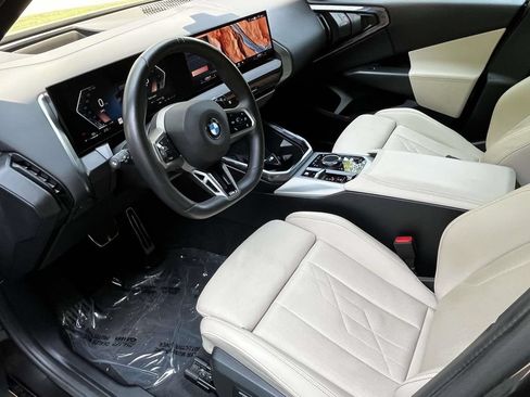 Used 2025 BMW X3 xDrive30i AWD/4WD image 11