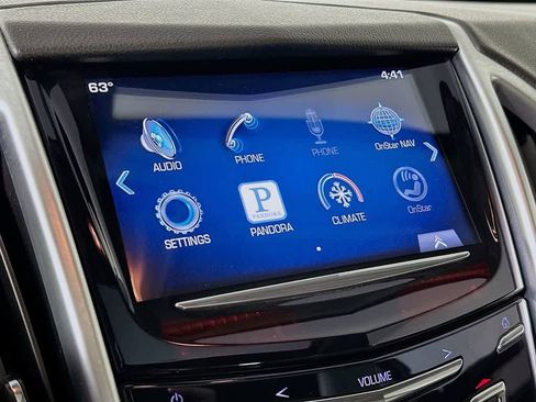 Used 2014 Cadillac SRX Luxury image 17