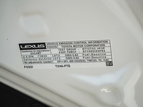 Used 2024 Lexus RX 350 Premium w/ Convenience Package FWD image 27