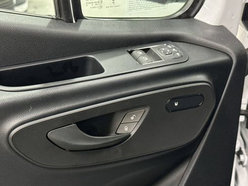 Used 2026 Mercedes-Benz Sprinter 2500 image 18