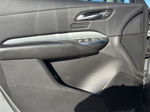 Used 2023 Cadillac XT4 Premium Luxury image 17