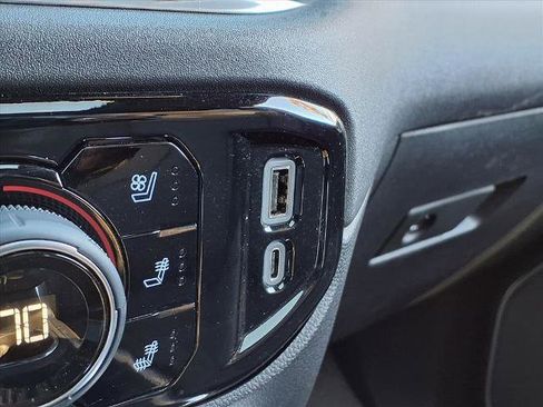 Certified 2024 Chevrolet Silverado 2500 High Country w/ High Country Premium Package image 9