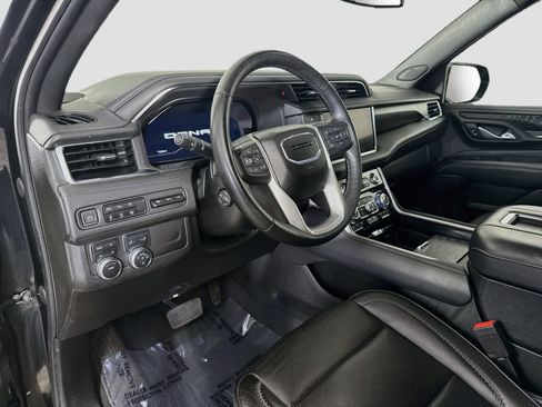 Used 2023 GMC Yukon Denali AWD/4WD image 23