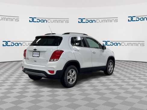 Used 2020 Chevrolet Trax LT w/ LT Convenience Package AWD/4WD image 8