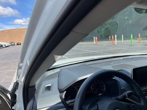 Used 2026 Nissan Altima 2.5 SV FWD image 34
