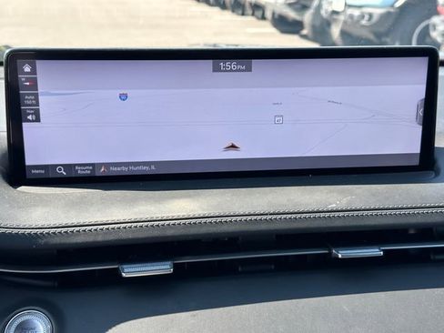 Used 2024 Genesis GV70 2.5T w/ Sport Prestige Package image 28