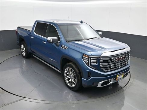 Used 2025 GMC Sierra 1500 Denali w/ Denali Reserve Package image 15