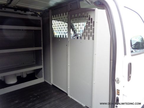 Used 2021 Chevrolet Express 2500 2500 3dr Cargo Van w/ Driver Convenience Package image 21