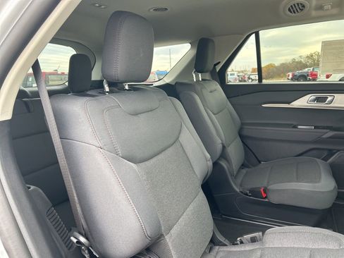 New 2026 Ford Explorer Active image 18