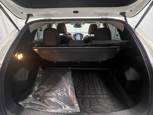 Used 2020 Subaru Crosstrek 2.0i Limited w/ Popular Package #4 image 10