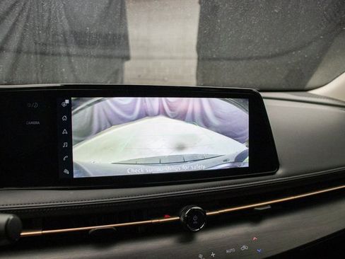 Used 2023 Nissan Ariya FWD image 33