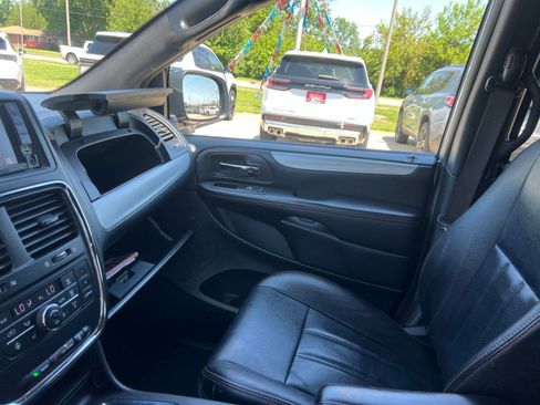 Used 2019 Dodge Grand Caravan GT FWD image 20