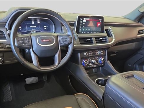 Used 2023 GMC Yukon AT4 w/ AT4 Premium Package image 18