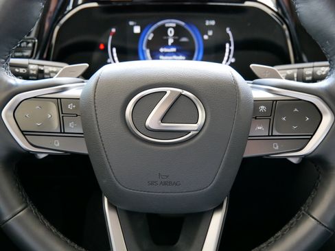 Certified 2025 Lexus NX 350h AWD w/ Accessory Package (2T) image 28