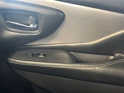 Used 2023 Nissan Murano SV w/ SV Midnight Edition Package FWD image 31