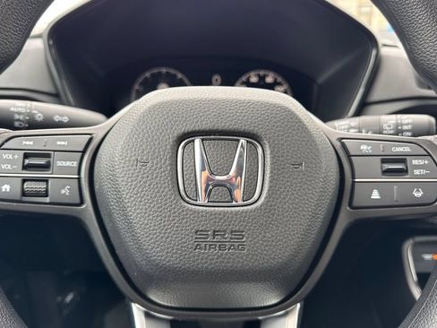 Certified 2025 Honda CR-V EX image 28