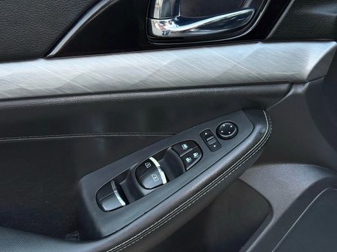 Used 2017 Nissan Maxima 3.5 SV image 18