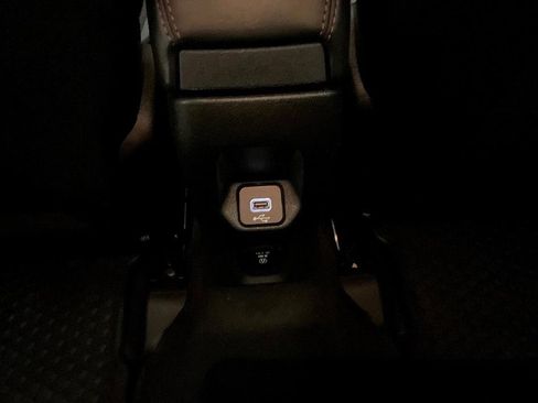 Used 2022 Jeep Renegade Trailhawk image 28