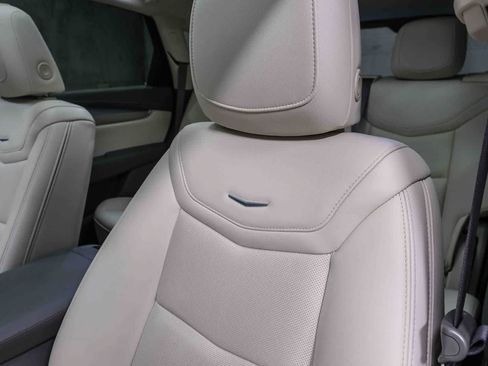 Used 2022 Cadillac XT5 Premium Luxury FWD image 24