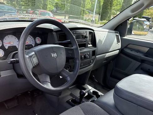 Used 2009 Dodge Ram 2500 Truck SXT AWD/4WD image 17
