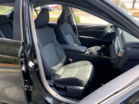 Certified 2025 Toyota Camry LE FWD image 16