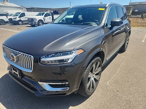 Used 2024 Volvo XC90 T8 Ultimate w/ Protection Package Premier AWD/4WD image 4