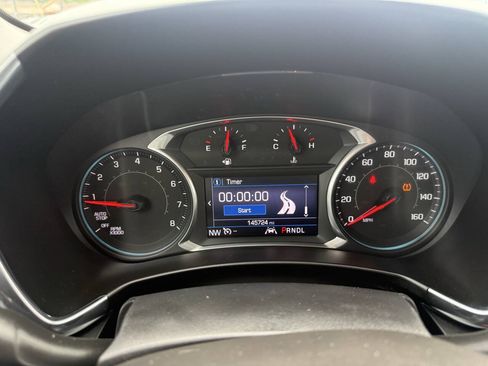 Used 2020 Chevrolet Equinox LT FWD image 20