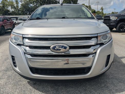 Used 2014 Ford Edge SE w/ Equipment Group 101A FWD image 9