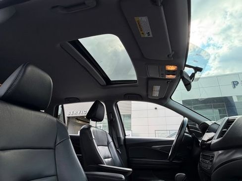 Used 2017 Honda Pilot EX-L image 5