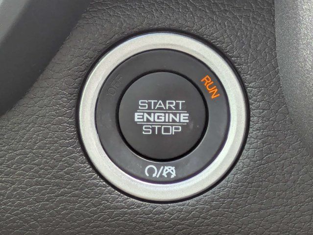 Used 2025 RAM 1500 Warlock AWD/4WD image 28