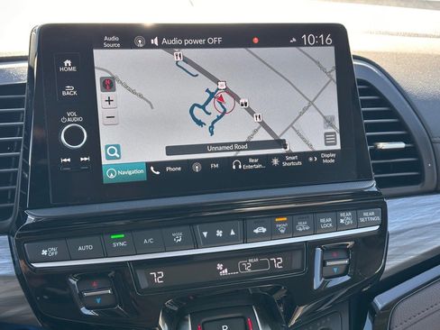 Used 2025 Honda Odyssey Elite image 23