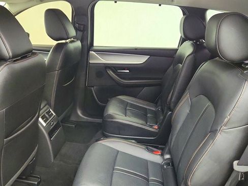 Used 2025 MAZDA CX-90 3.3 Turbo w/ Preferred Package AWD/4WD image 21