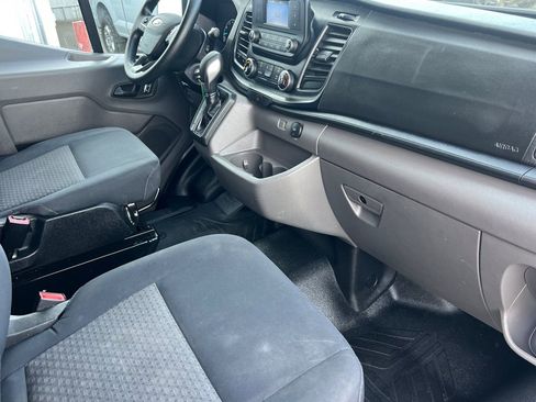 Used 2024 Ford Transit 250 Low Roof w/ Exterior Upgrade Package RWD image 15