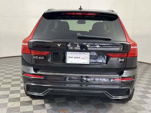 Used 2023 Volvo XC60 B5 Plus w/ Climate Package image 9