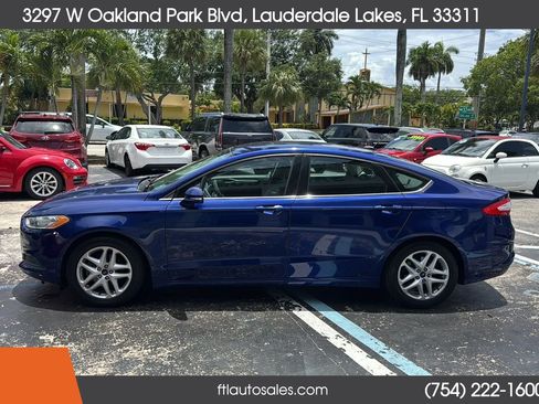 Used 2015 Ford Fusion SE FWD image 7