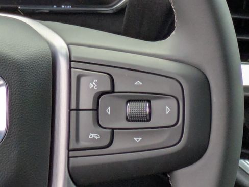 New 2026 GMC Sierra 2500 SLE image 21