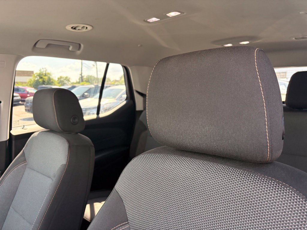 Used 2018 Chevrolet Traverse LT FWD image 24