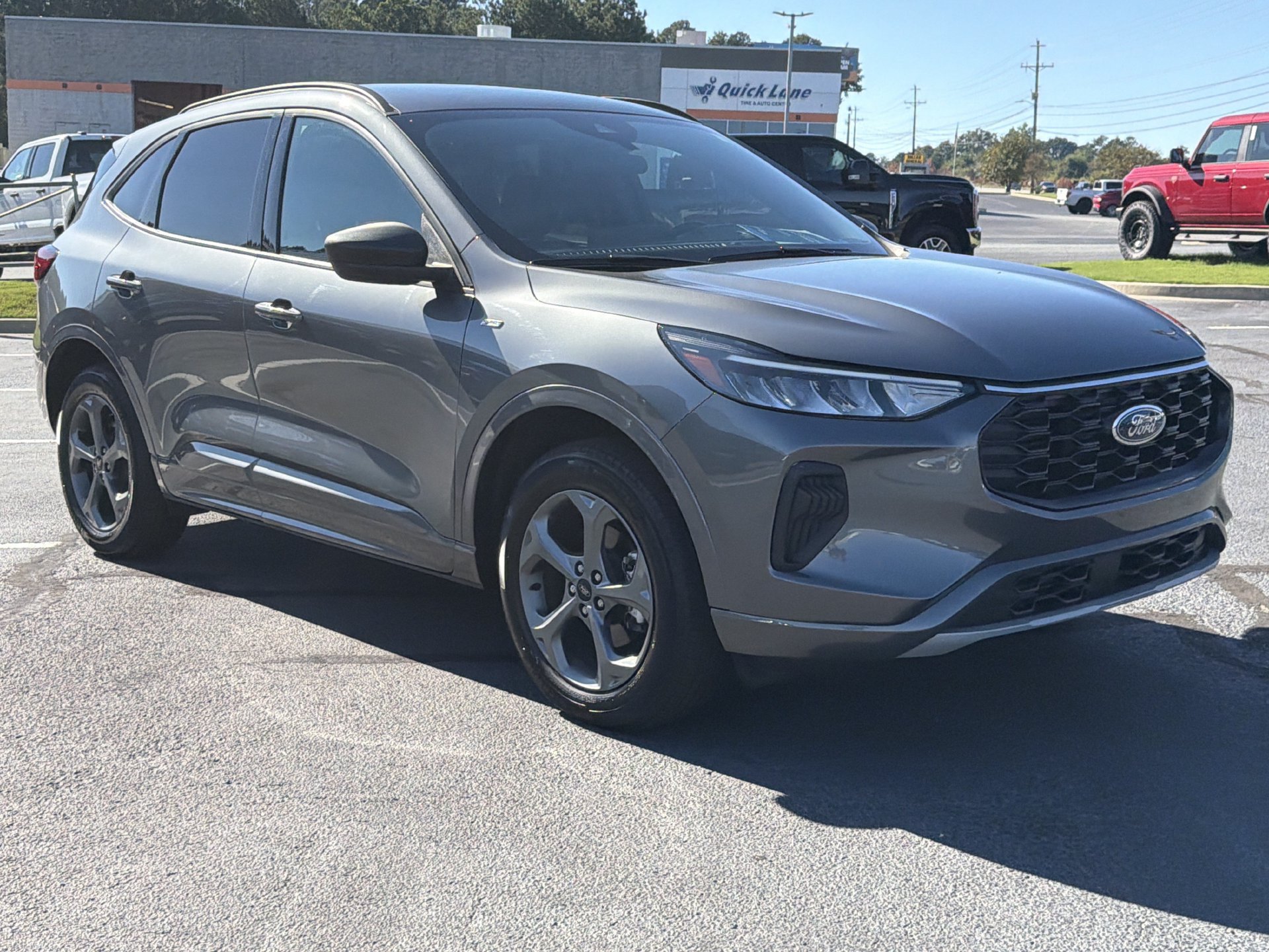 Certified 2024 Ford Escape ST-Line w/ Tech Pack #1 AWD/4WD image 31