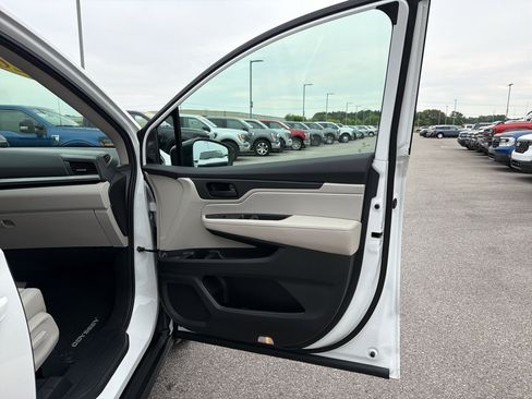 Used 2026 Honda Odyssey EX-L image 19