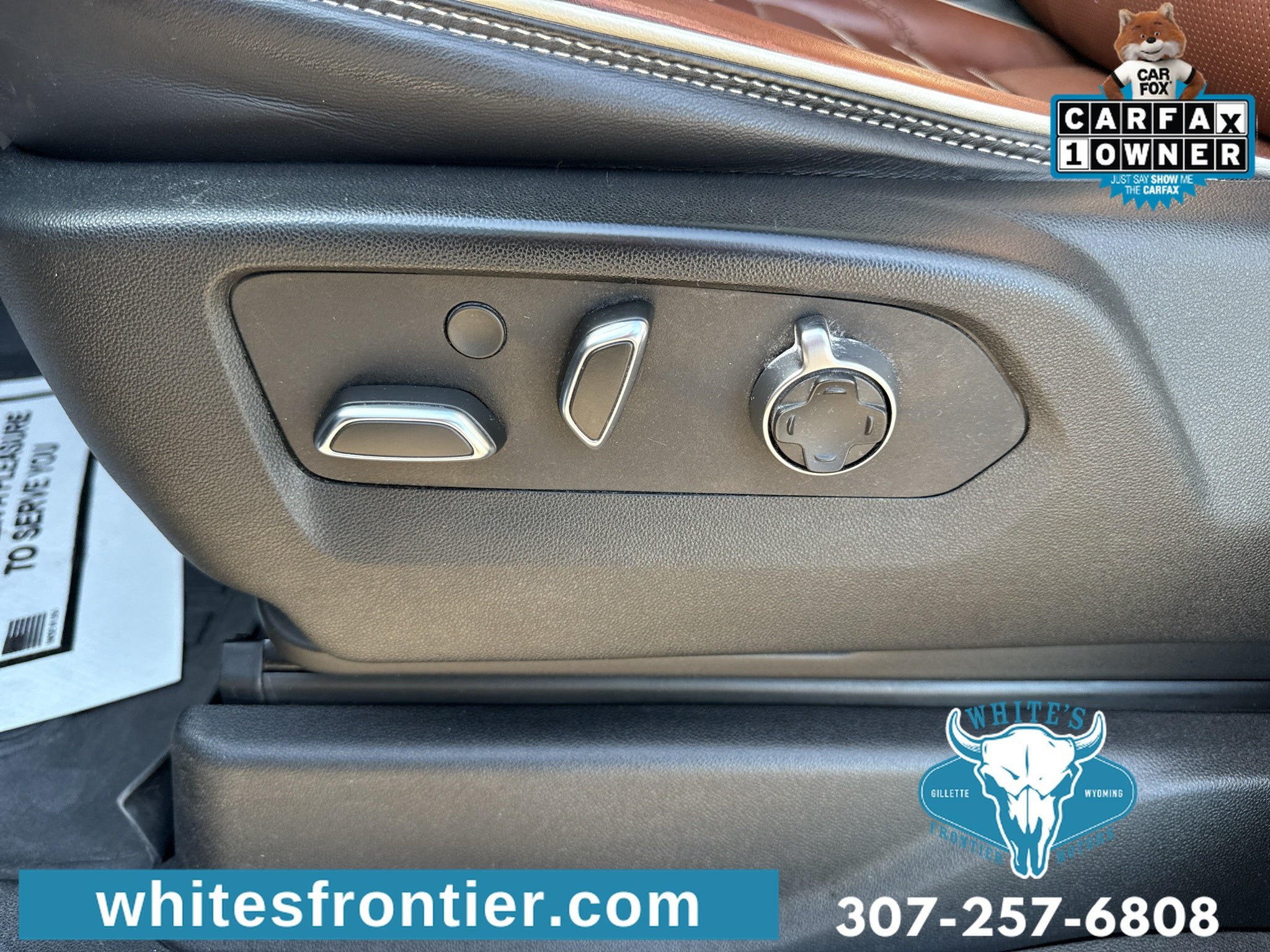Used 2023 GMC Yukon Denali Ultimate AWD/4WD image 12