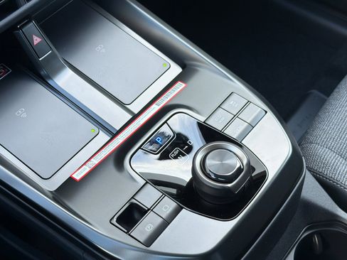 New 2026 Toyota bZ XLE Plus image 18