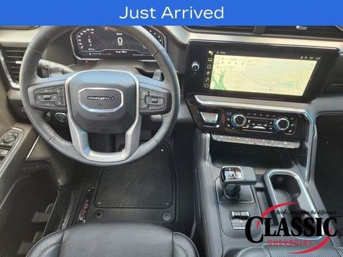 Used 2024 GMC Sierra 1500 Denali w/ Technology Package image 37