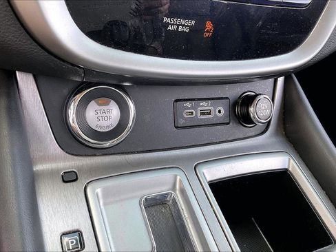 Used 2020 Nissan Murano SL image 31