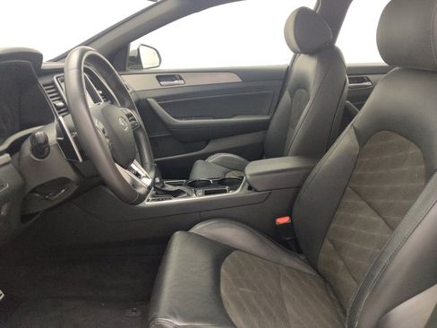 Used 2018 Hyundai Sonata Sport FWD image 17
