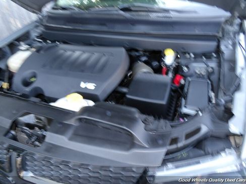 Used 2019 Dodge Journey Crossroad AWD/4WD image 22