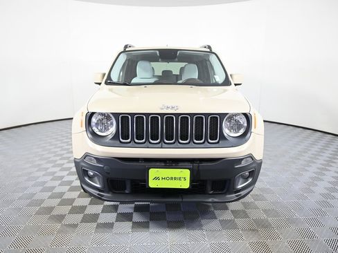 Used 2015 Jeep Renegade Latitude w/ Cold Weather Group AWD/4WD image 10